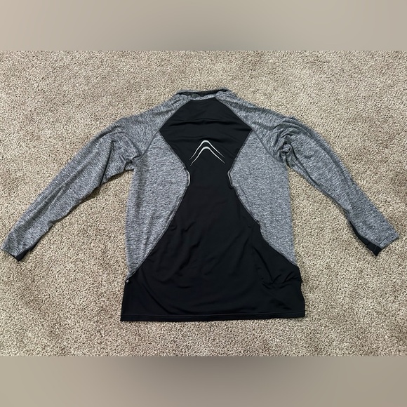 Giants Race long sleeve quarter zip. - Picture 5 of 5